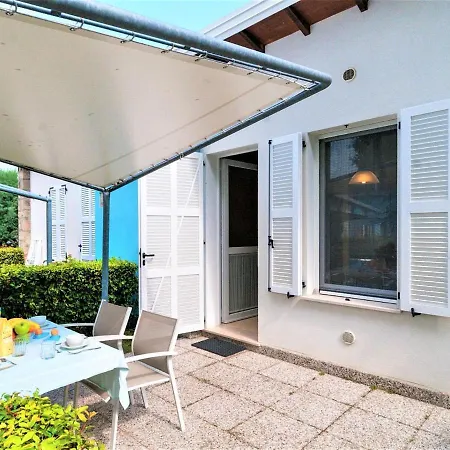 Charming In With Shared Pool *