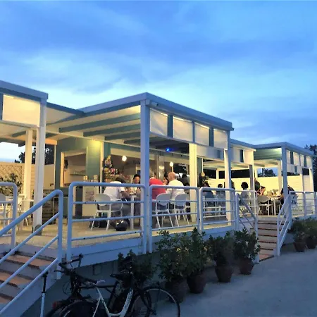 Charming In With Shared Pool * Lido di Pomposa
